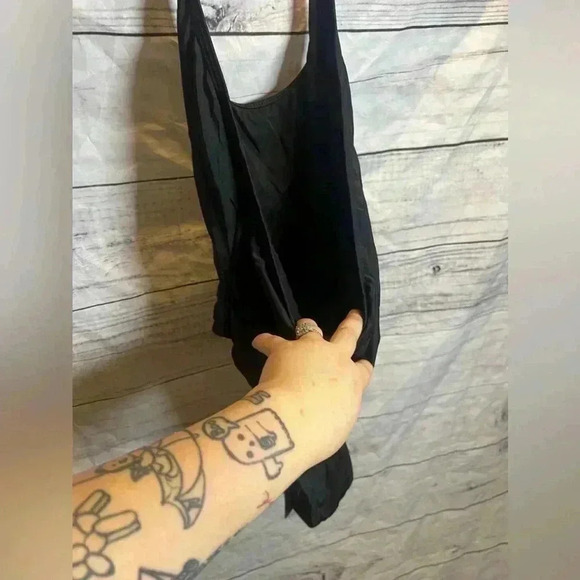 Pretty little thing low back high cut one piece swimsuit NWT - Picture 7 of 8